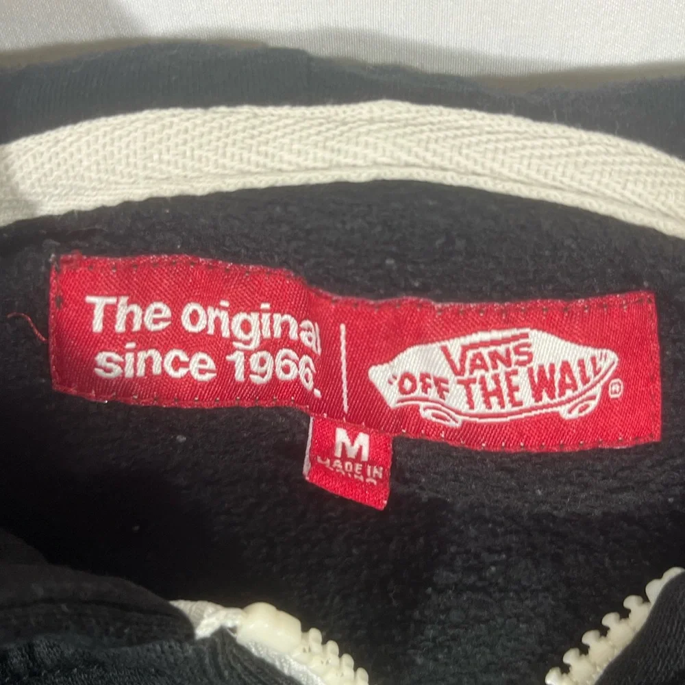 VANS‎ OFF THE WALL ZIP UP HOODIE W/POCKETS UNISEX YOUTH M BLACK PREOWNED